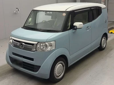HONDA N BOX SLASH