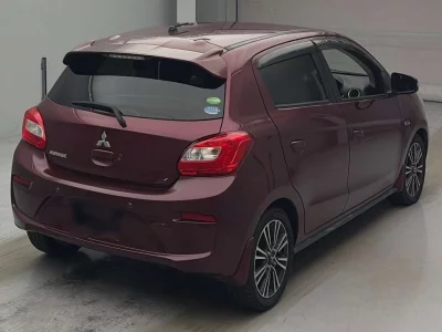 MITSUBISHI MIRAGE