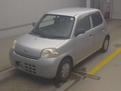 DAIHATSU ESSE