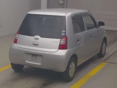 DAIHATSU ESSE