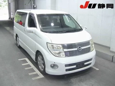 NISSAN ELGRAND