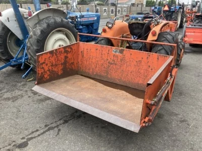 KUBOTA KUBOTA