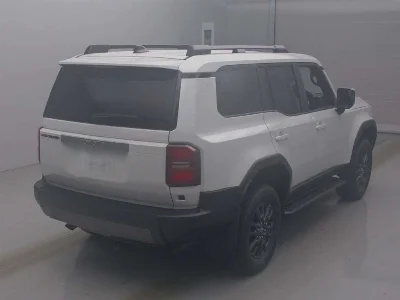 TOYOTA LAND CRUISER 250