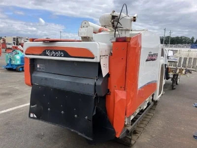 KUBOTA KUBOTA