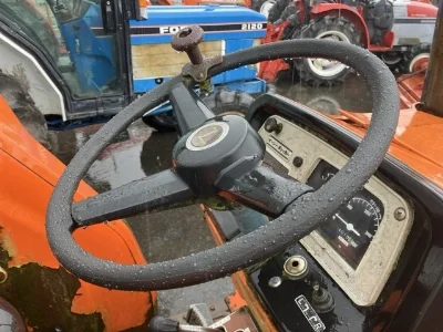 KUBOTA KUBOTA