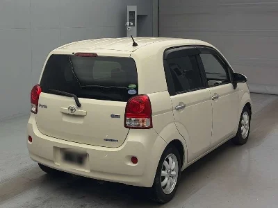 TOYOTA PORTE