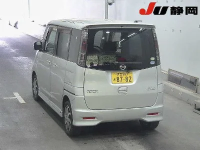 NISSAN ROOX