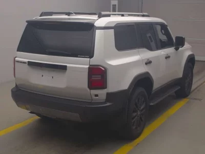 TOYOTA LAND CRUISER 250