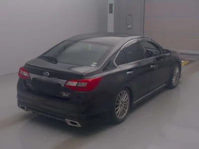 SUBARU LEGACY B4