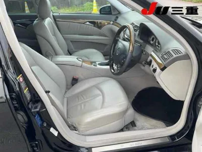 MERCEDES BENZ E CLASS