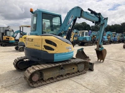 KUBOTA KUBOTA