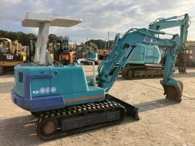 KUBOTA KUBOTA