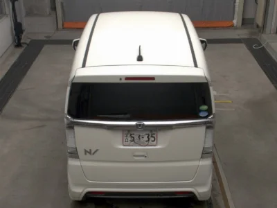 HONDA N BOX SLASH