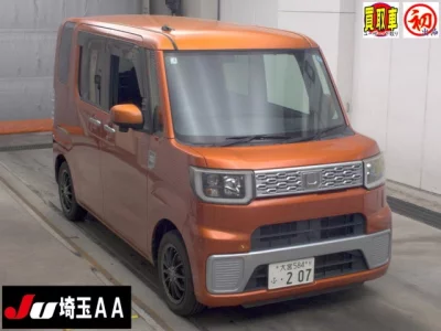 DAIHATSU WAKE