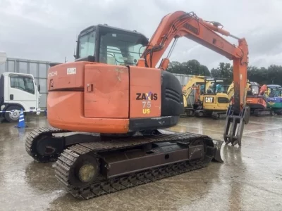 KUBOTA KUBOTA