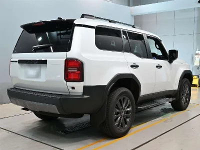 TOYOTA LAND CRUISER 250