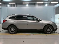 Цена авто Subaru Outback с аукционов Японии, номер кузова BS9, пробег 209 000, оценка 2