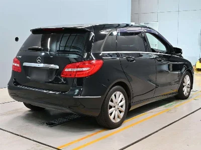 MERCEDES BENZ B CLASS
