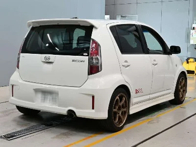 DAIHATSU BOON