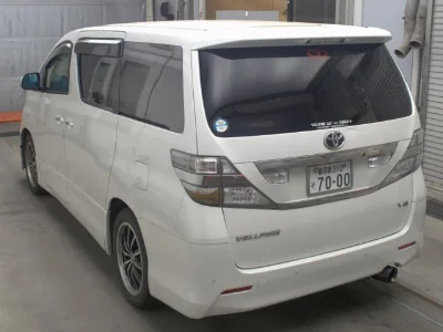 TOYOTA VELLFIRE
