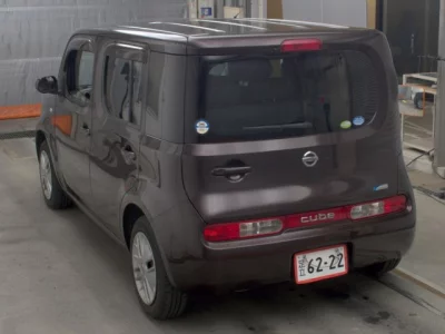 NISSAN CUBE