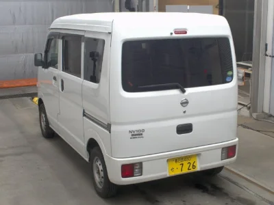 NISSAN CLIPPER VAN