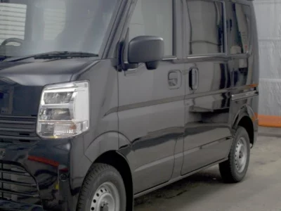 NISSAN CLIPPER VAN