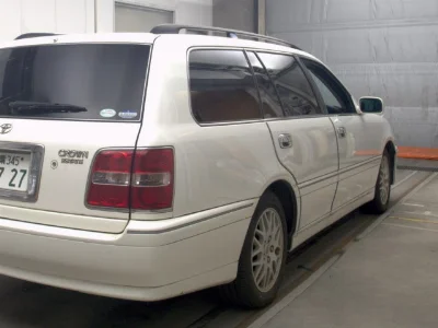 TOYOTA CROWN ESTATE