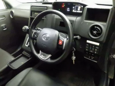TOYOTA JPN TAXI