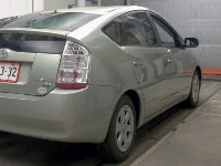 Цена авто Toyota Prius с аукционов Японии, номер кузова NHW20, пробег 45 000, оценка 6