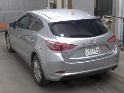 MAZDA AXELA