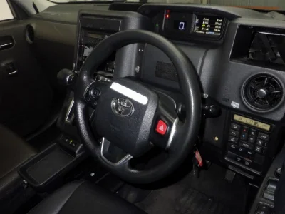 TOYOTA JPN TAXI
