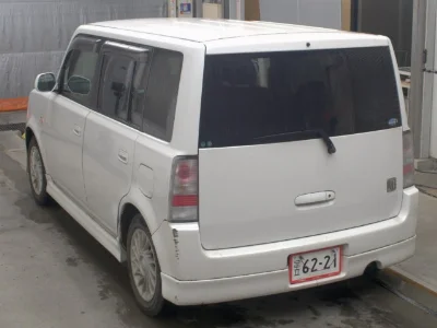 TOYOTA BB