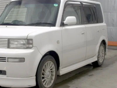 TOYOTA BB