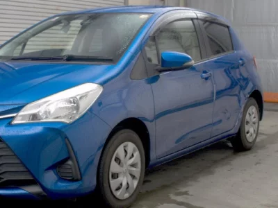 TOYOTA VITZ