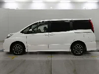 Цена авто Toyota Noah с аукционов Японии, номер кузова ZRR80W, пробег 58 000, оценка 3