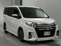 Цена авто Toyota Noah с аукционов Японии, номер кузова ZRR80W, пробег 58 000, оценка 3