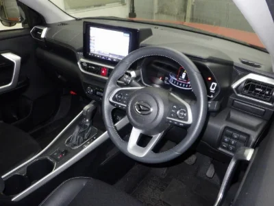 DAIHATSU ROCKY