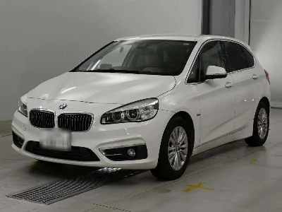 BMW 2 SERIES