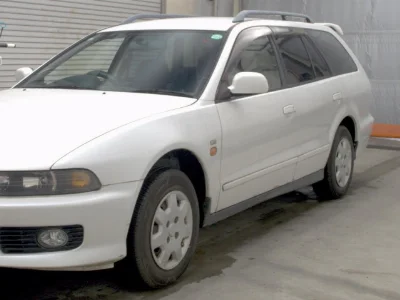 MITSUBISHI LEGNUM