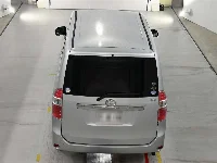 Цена авто Toyota Noah с аукционов Японии, номер кузова ZRR70G, пробег 103 000, оценка 8