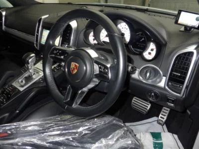 PORSCHE CAYENNE