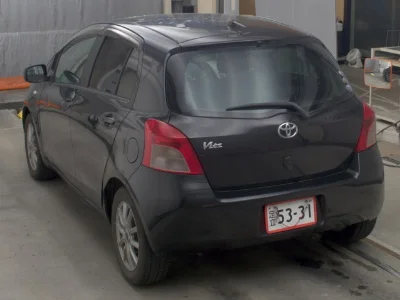 TOYOTA VITZ