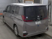 Цена авто Toyota Noah с аукционов Японии, номер кузова MZRA90W, пробег 18 000, оценка 4