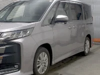 Цена авто Toyota Noah с аукционов Японии, номер кузова MZRA90W, пробег 18 000, оценка 4