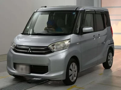 MITSUBISHI EK SPACE