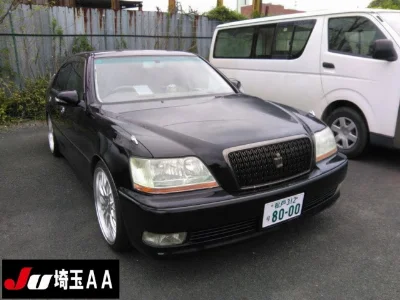 TOYOTA CROWN MAJESTA