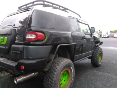 TOYOTA FJ CRUISER