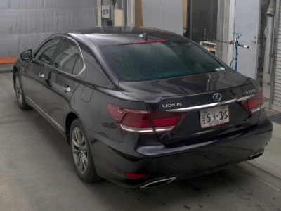 LEXUS LS