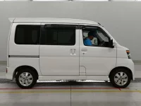 Цена авто Subaru Dias Wagon с аукционов Японии, номер кузова S321N, пробег 35 000, оценка 8